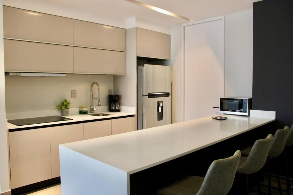 Apartamento Frente Al Malecon Y Mar By Partnerhost *