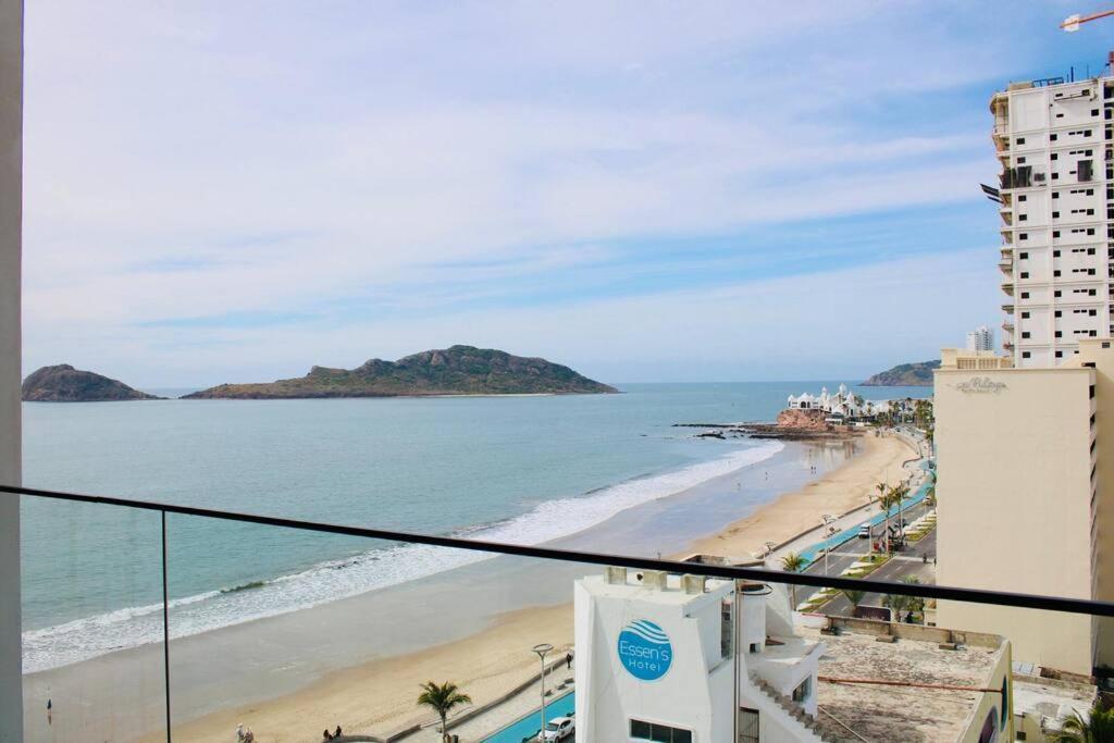 Frente Al Malecon Y Mar By Partnerhost * Mazatlán